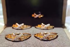 阿莫林中后卫轮换策略争议：战术风险与曼联防守体系分析